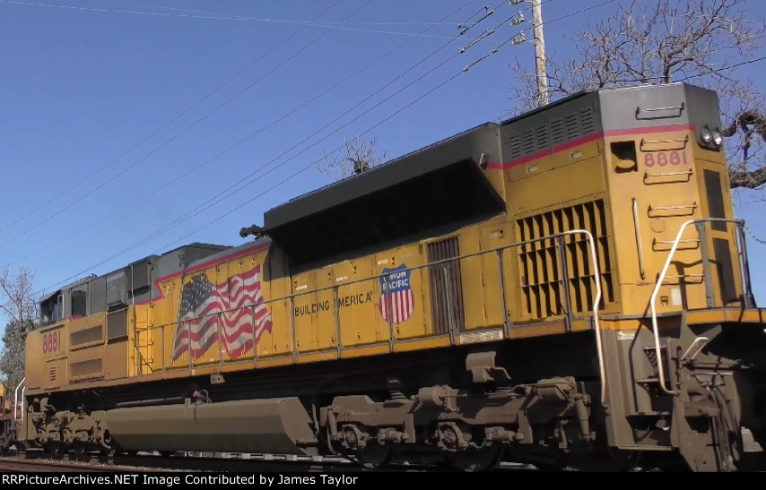 UP 8881